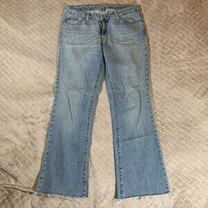 Thre3 Womens 8 Denim Jeans Blue Boot Cut Fray Hem Light Wash Mid Rise Stretch